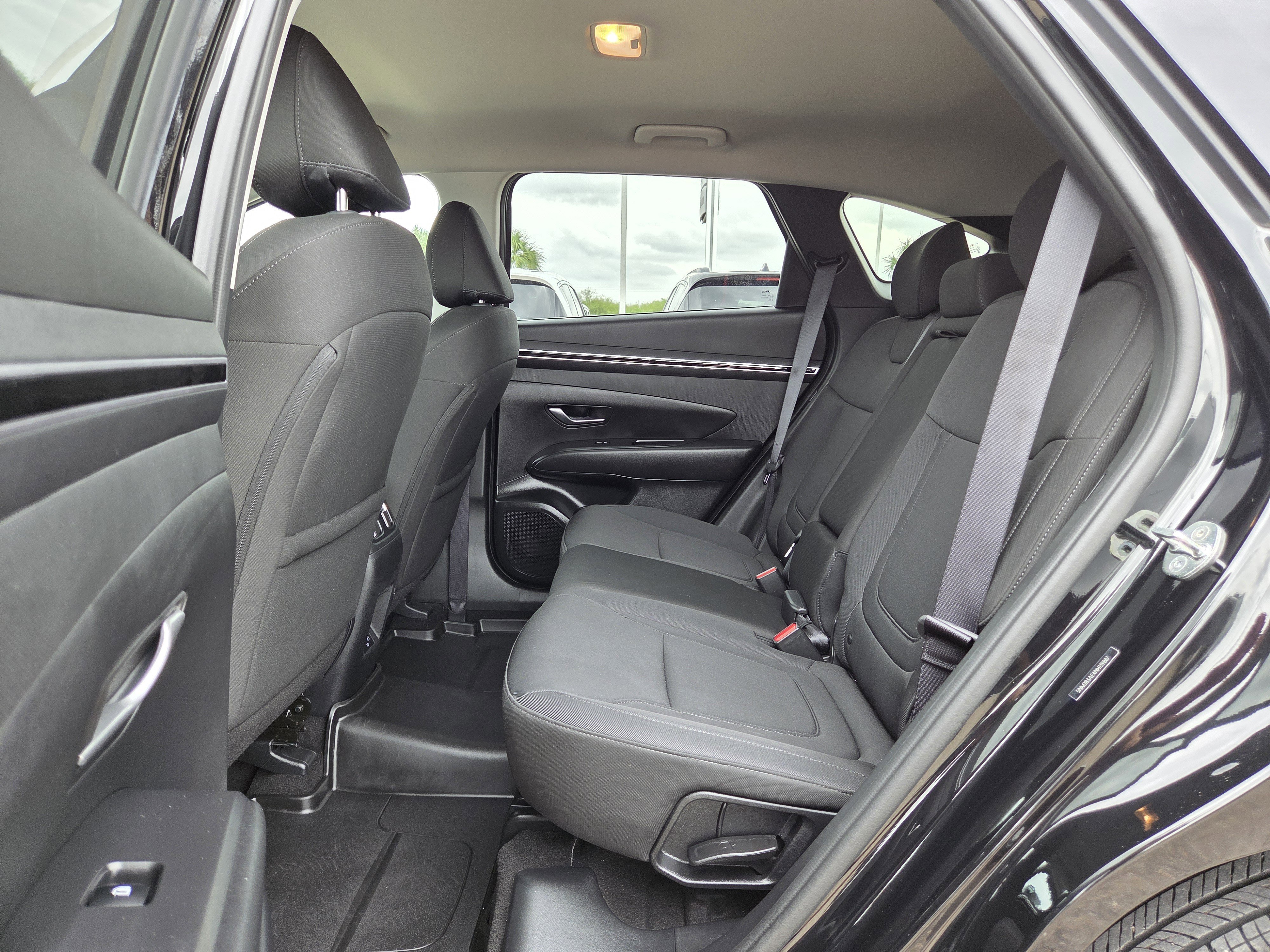 Used 2022 Hyundai Tucson SEL w/ Cargo Package FWD image 14