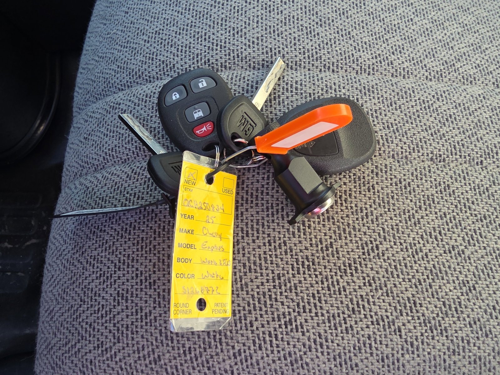 New 2025 Chevrolet Express 2500 Extended w/ Driver Convenience Package image 30