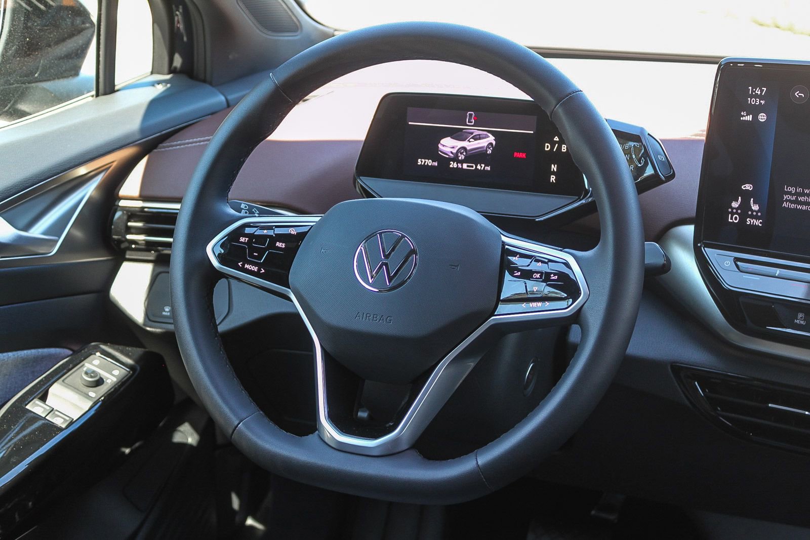 Used 2023 Volkswagen ID.4 Pro image 16