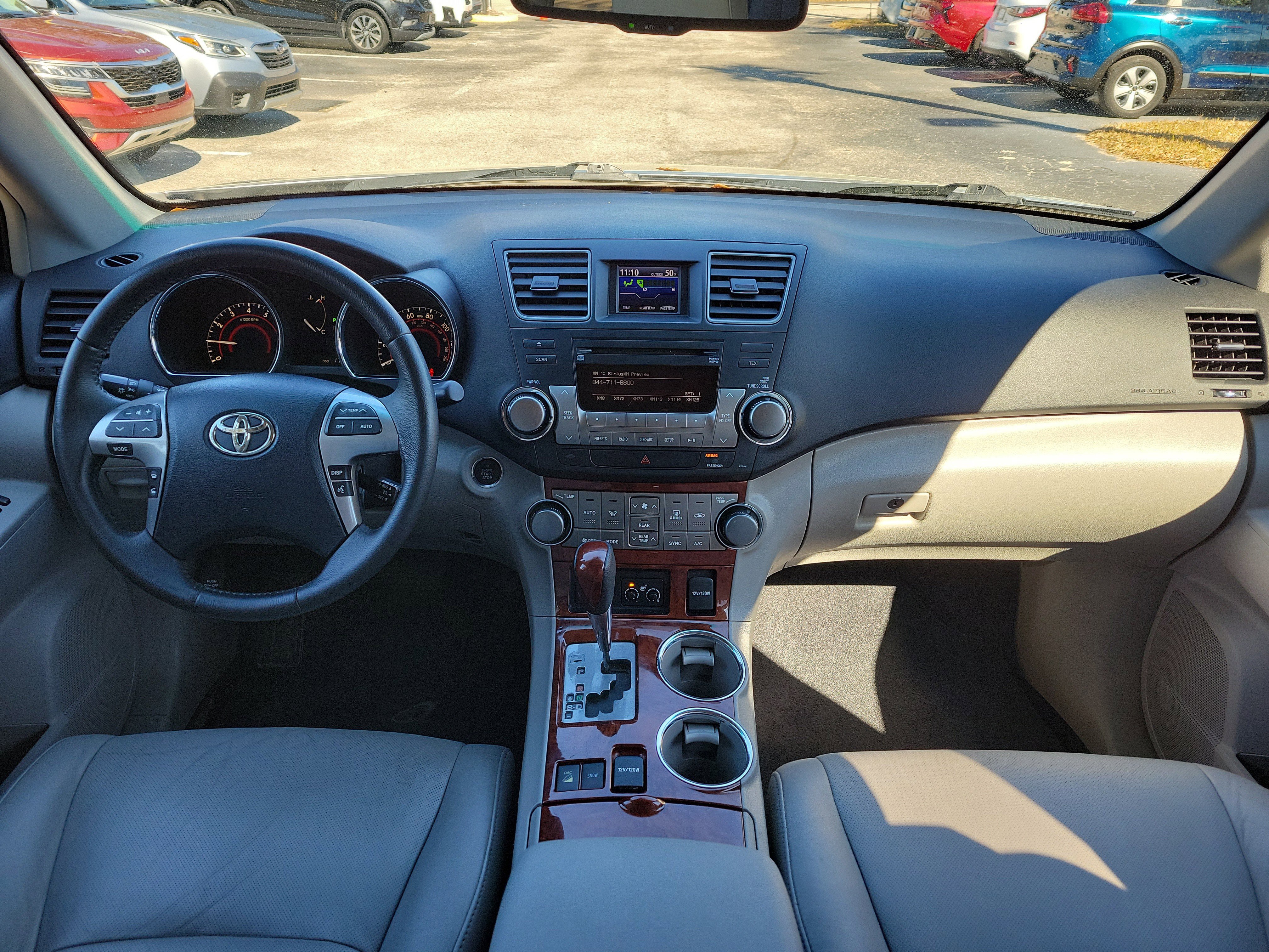 Used 2011 Toyota Highlander Limited image 17
