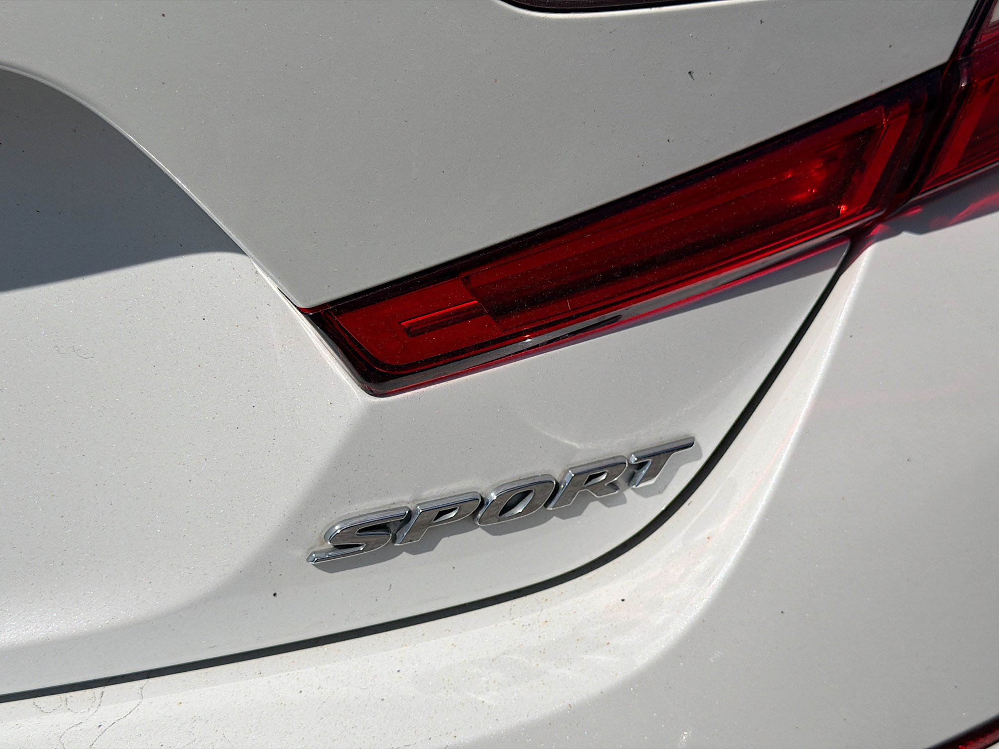 Used 2018 Honda Accord Sport image 11