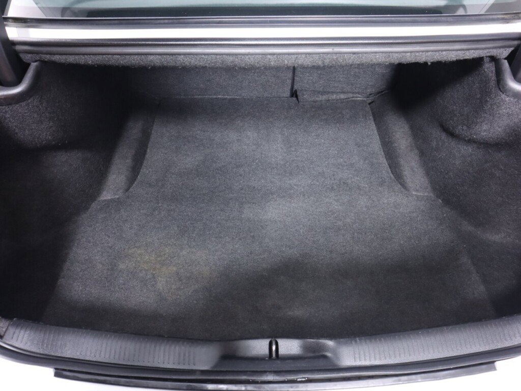 Used 2019 Dodge Charger SXT image 31