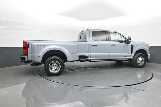 New 2026 Ford F350 Platinum w/ FX4 Off-Road Package AWD/4WD image 8