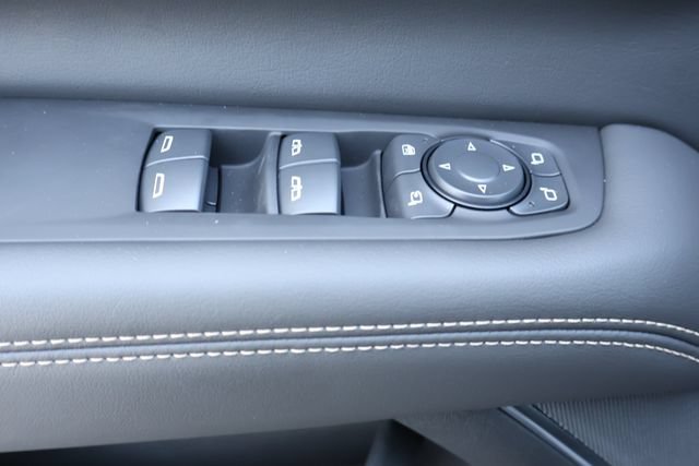 New 2026 GMC Yukon XL Elevation AWD/4WD image 14
