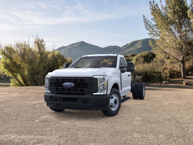 New 2025 Ford F350 XL RWD image 2