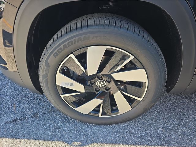 New 2026 Volkswagen Atlas Cross Sport SEL image 9