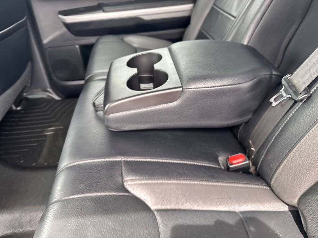 Used 2018 Toyota Tundra Limited AWD/4WD image 31