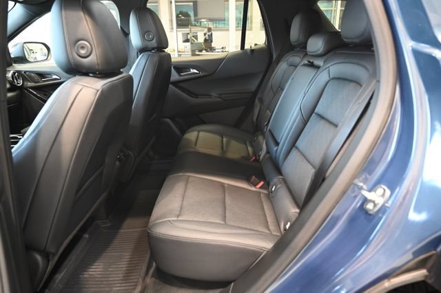 Used 2026 Chevrolet Equinox LT w/ Convenience Package II FWD image 11
