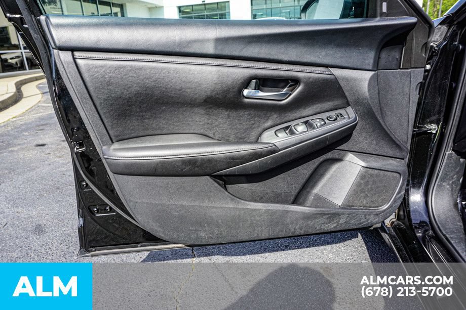 Used 2023 Nissan Sentra SV FWD image 44
