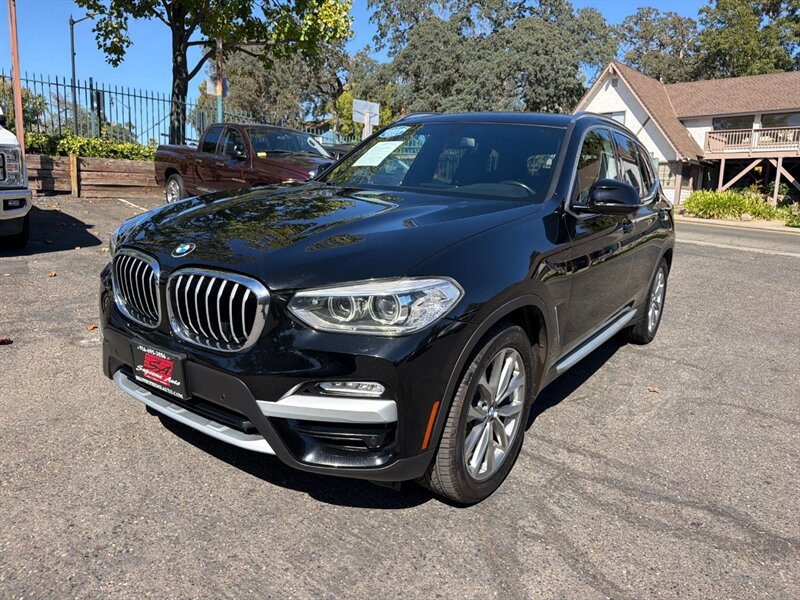 Used 2018 BMW X3 xDrive30i AWD/4WD image 3