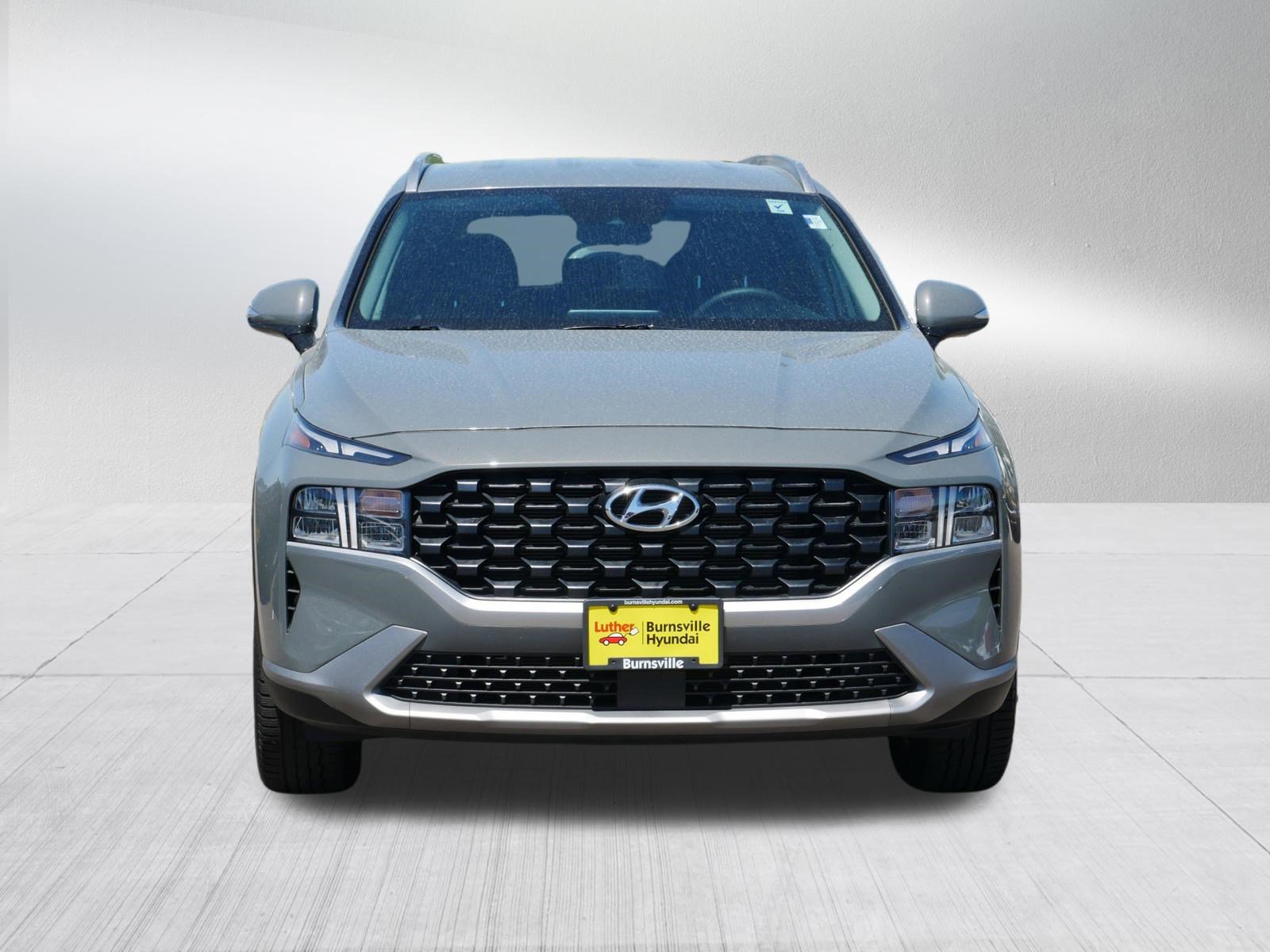 Certified 2023 Hyundai Santa Fe SEL w/ Winter Weather Package AWD/4WD image 2