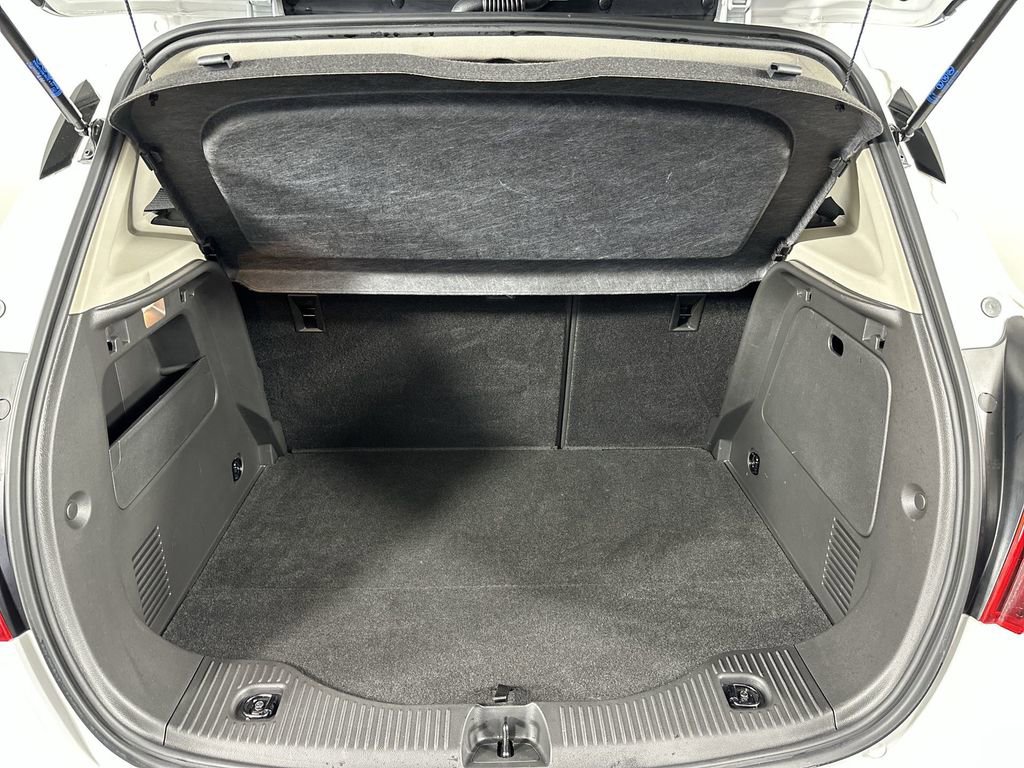 Used 2022 Buick Encore Preferred w/ Safety Package AWD/4WD image 27