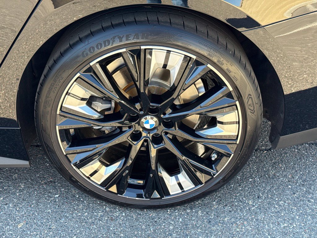 Used 2026 BMW 430i w/ Premium Package RWD image 13