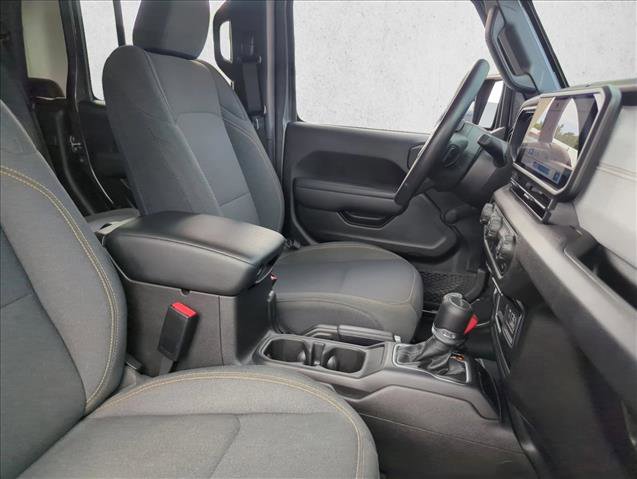 Used 2024 Jeep Gladiator Sport image 28