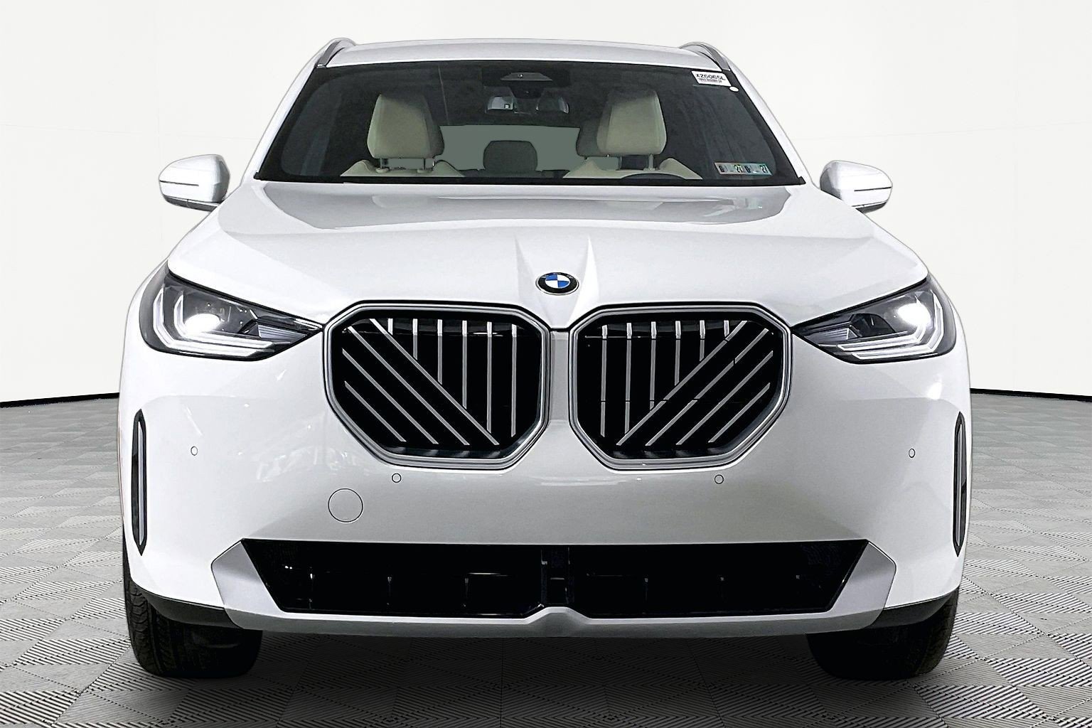 Certified 2026 BMW X3 xDrive30 w/ Convenience Package AWD/4WD image 2