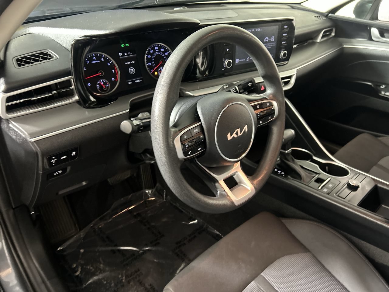 Used 2022 Kia K5 LXS FWD image 12