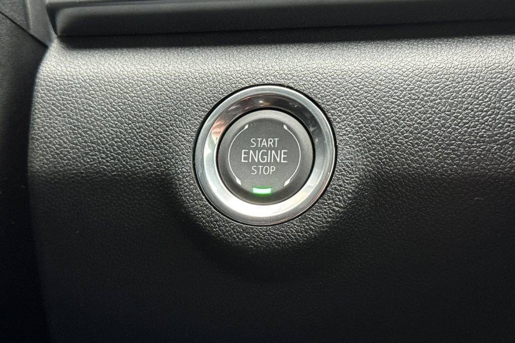 New 2026 GMC Terrain Elevation w/ Black Edition FWD image 19