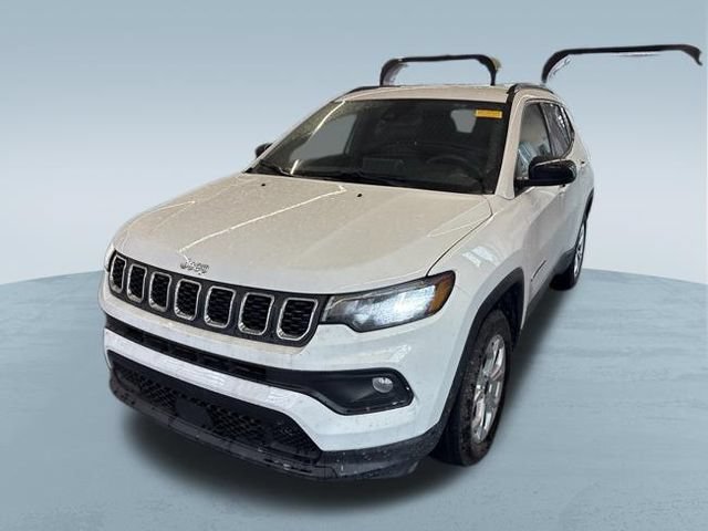 Used 2025 Jeep Compass Latitude AWD/4WD video 3