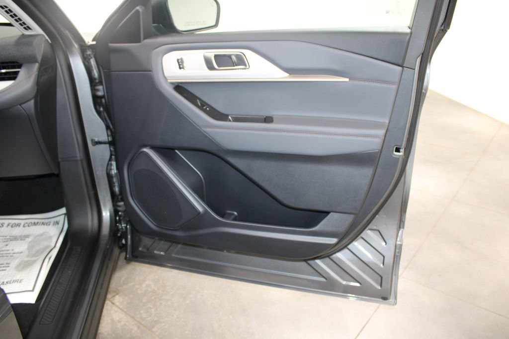 New 2026 Ford Explorer Active image 31