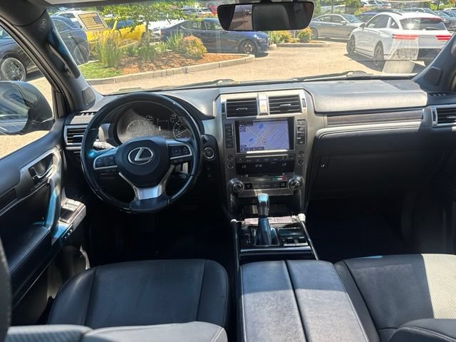 Used 2020 Lexus GX 460 Premium w/ Premium Package AWD/4WD image 38