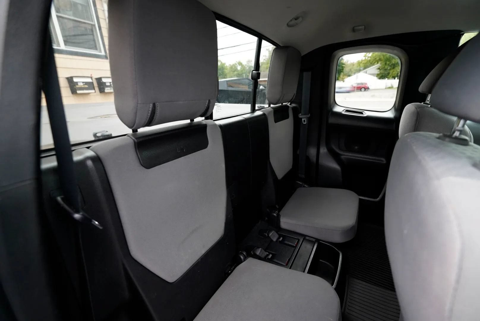 Used 2022 Toyota Tacoma SR w/ SX Package AWD/4WD image 37
