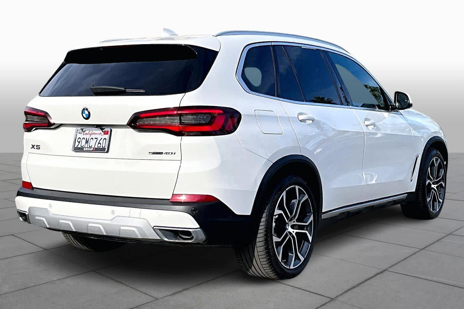 Used 2022 BMW X5 sDrive40i w/ Parking Assistance Package RWD image 12