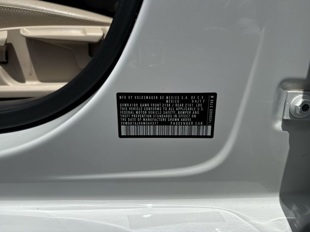 Used 2017 Volkswagen Jetta SE FWD image 61