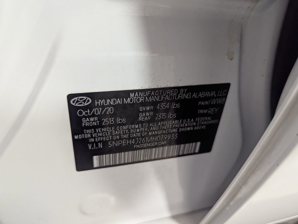 Used 2021 Hyundai Sonata Limited w/ Preferred Accessory Package image 28