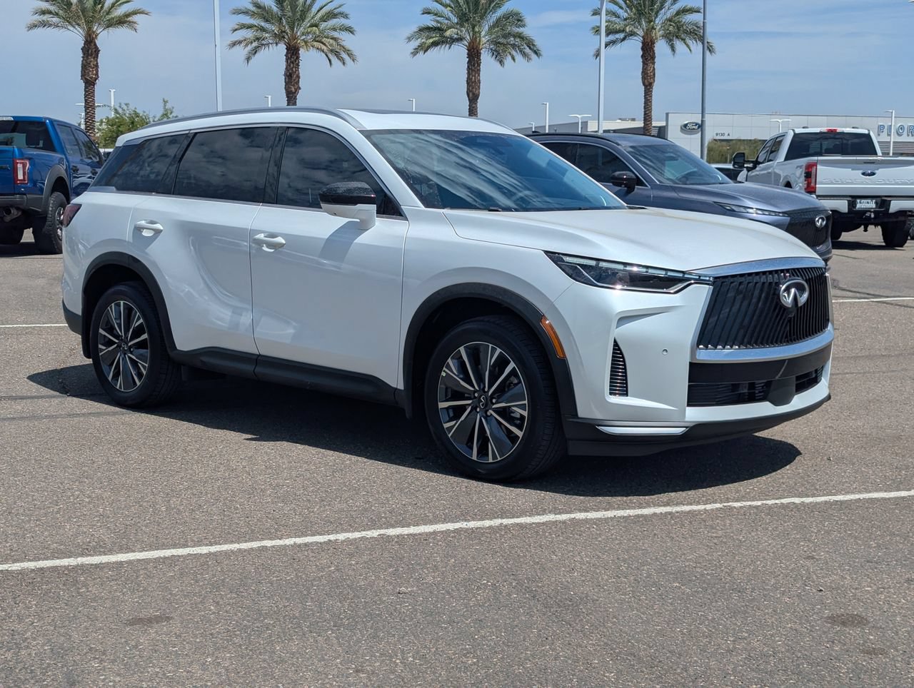 New 2027 INFINITI QX60 Luxe w/ Cargo Package AWD/4WD image 7