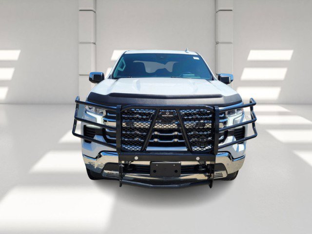 Used 2023 Chevrolet Silverado 1500 LTZ w/ LTZ Premium Package image 2
