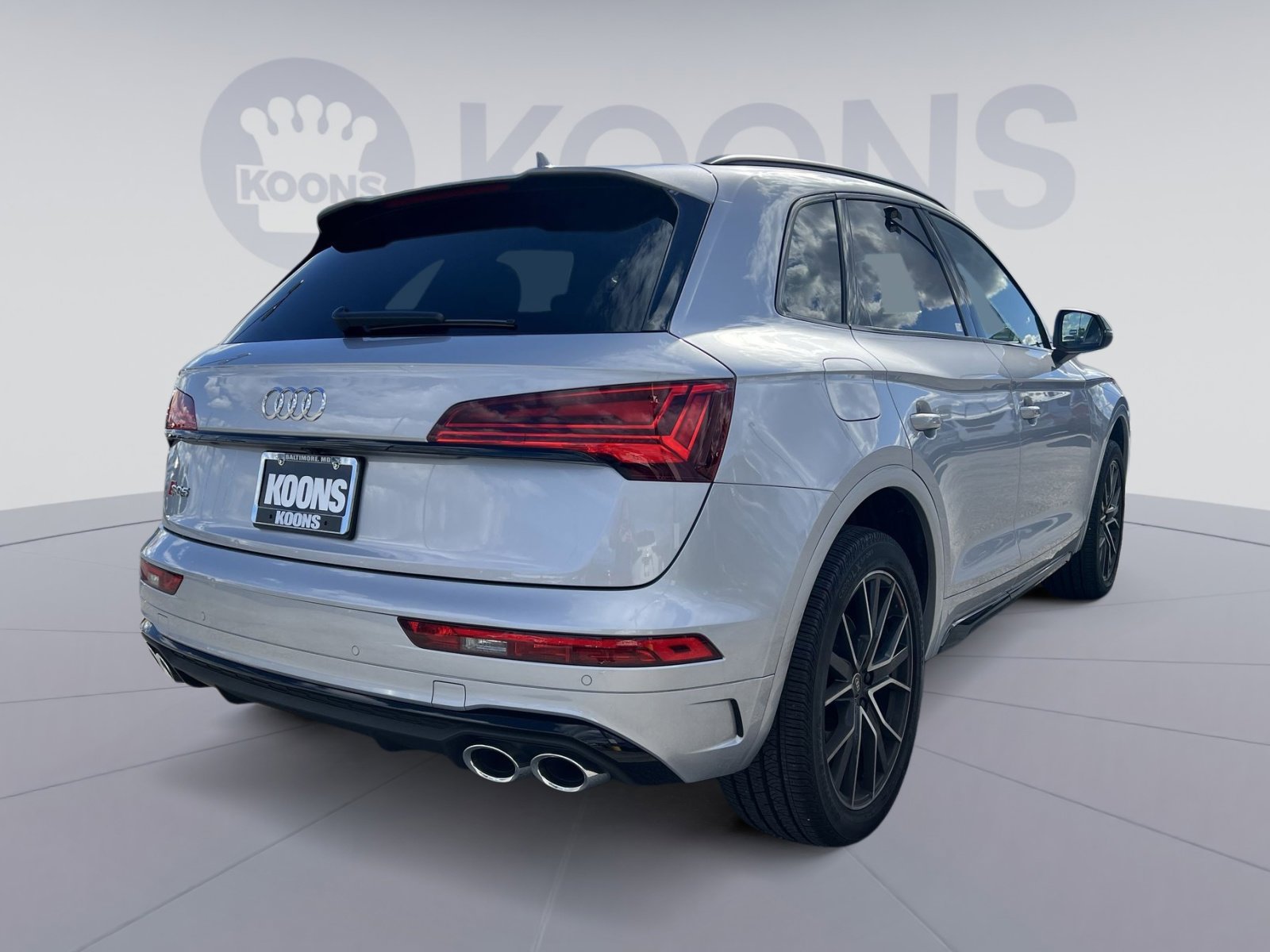 Used 2023 Audi SQ5 Premium Plus w/ Premium Plus Package image 7