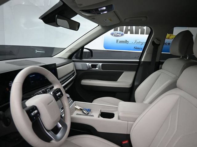 Used 2025 Hyundai Santa Fe SEL FWD image 14