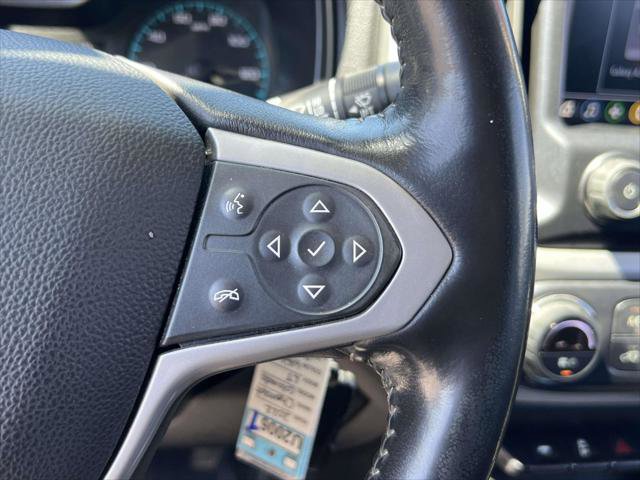 Used 2022 Chevrolet Colorado LT w/ Redline Special Edition AWD/4WD image 25