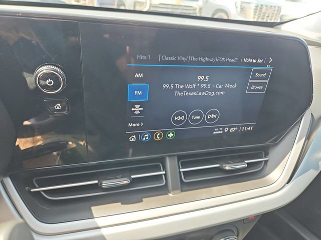 Used 2026 Chevrolet Trax LS FWD image 13