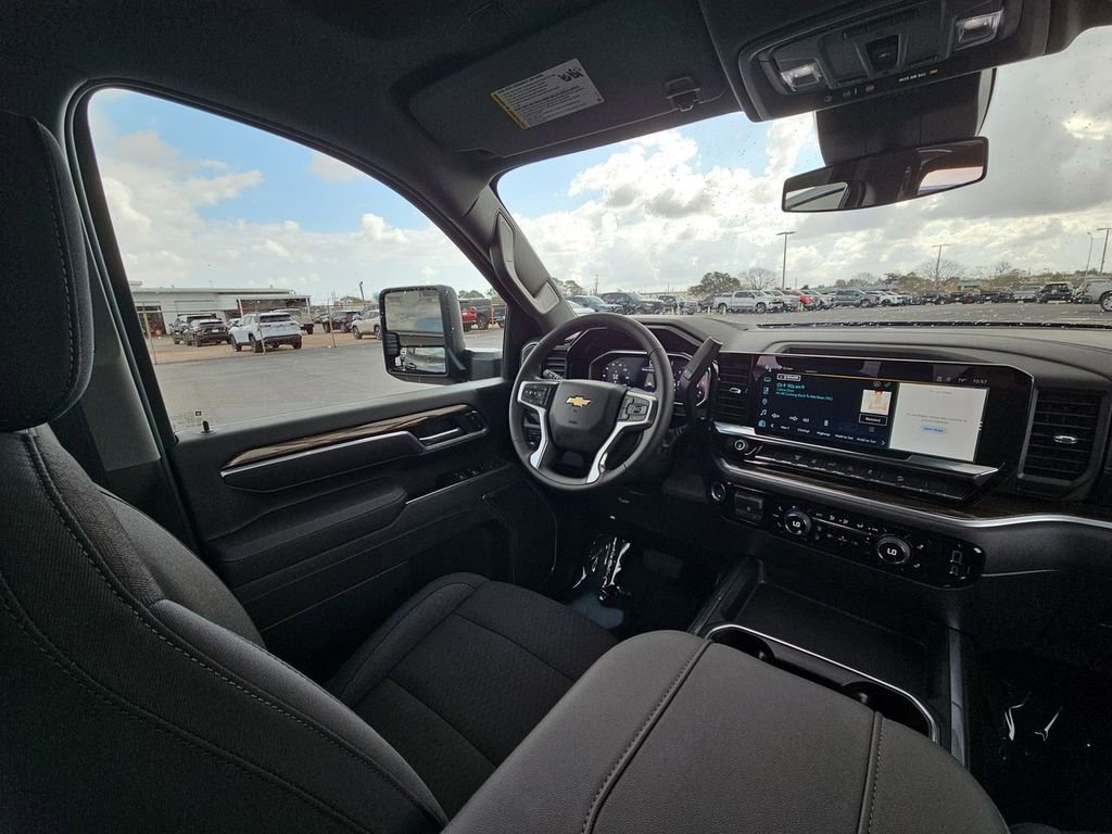 Certified 2026 Chevrolet Silverado 2500 LT w/ Convenience Package image 15
