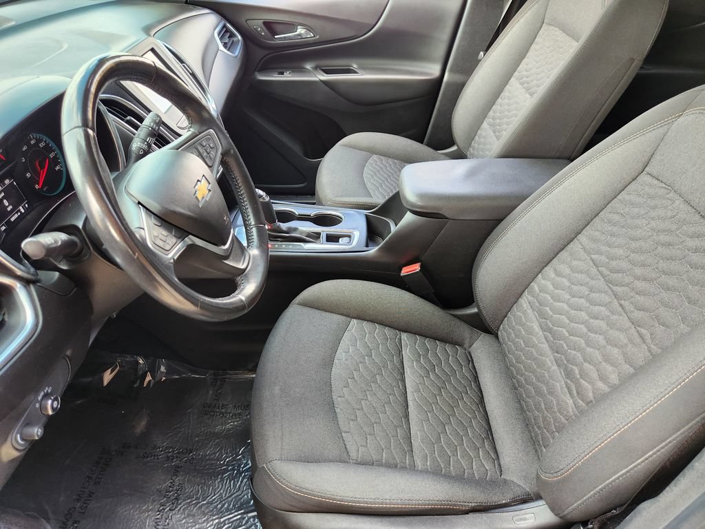 Used 2018 Chevrolet Equinox LT FWD image 15