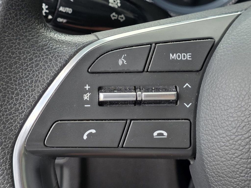 Used 2023 Hyundai Sonata SE image 19