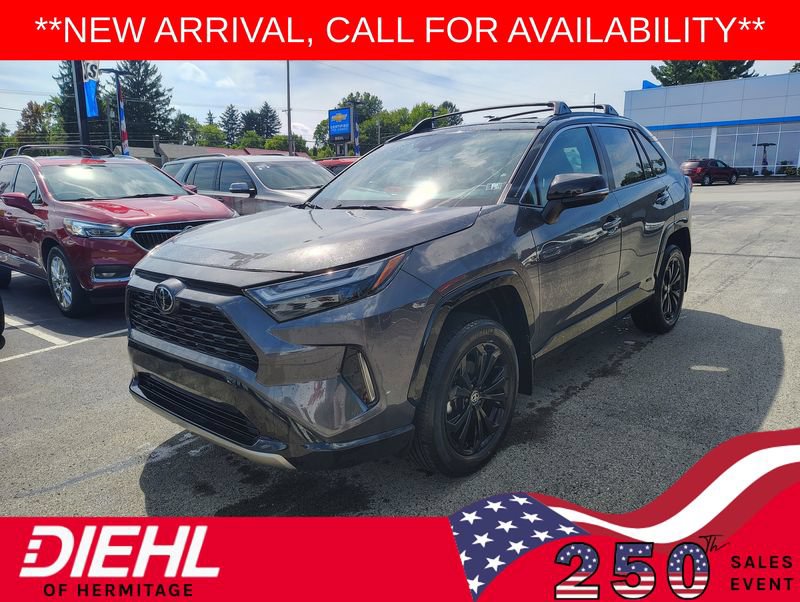 Used 2025 Toyota RAV4 XSE w/ Weather Package AWD/4WD image 1