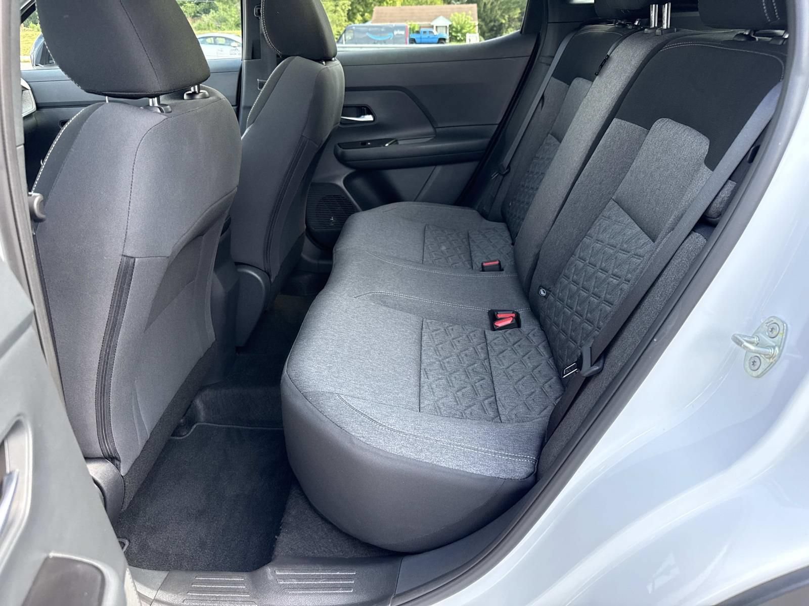Certified 2026 Nissan Kicks SV w/ SV Premium Package AWD/4WD image 28