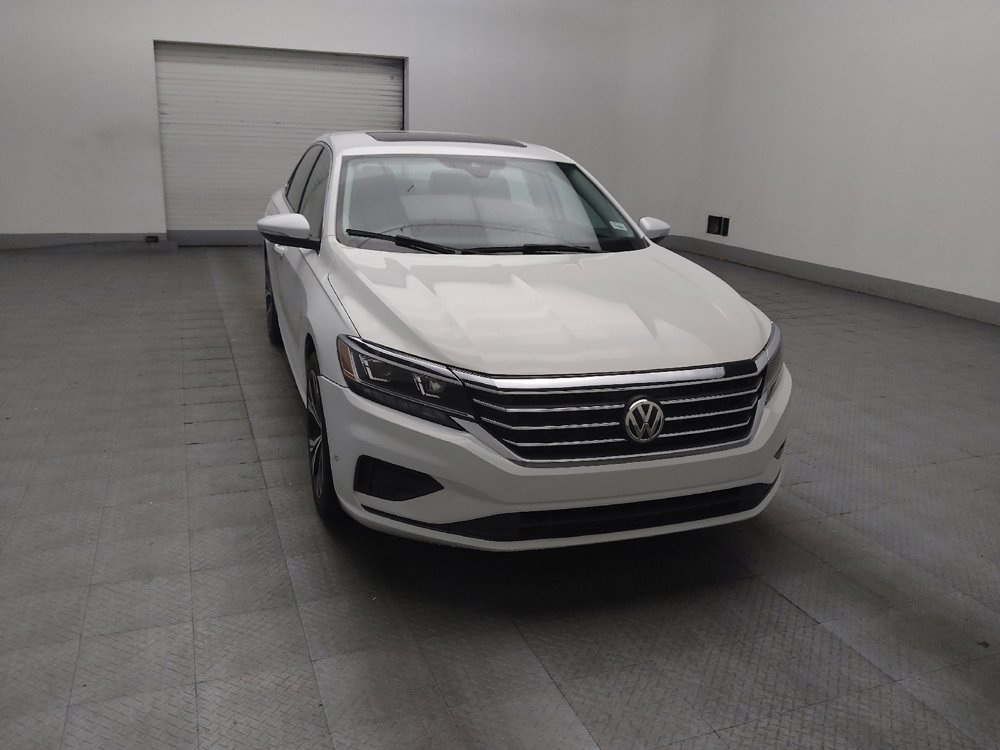 Used 2021 Volkswagen Passat 2.0T SE FWD image 13