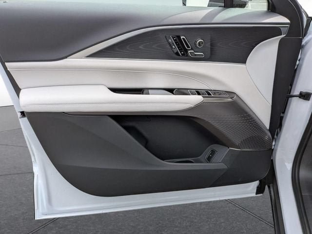 New 2026 Cadillac Lyriq Luxury RWD image 19