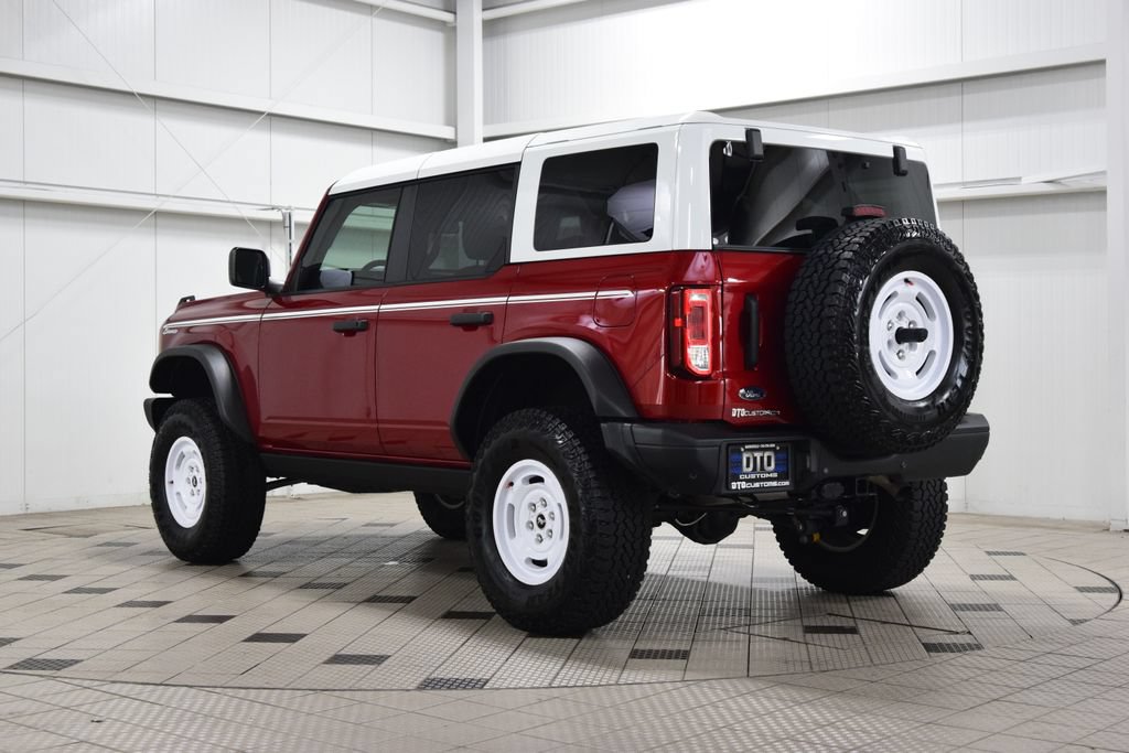 Used 2025 Ford Bronco Heritage Edition AWD/4WD image 6