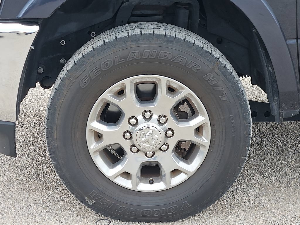 Used 2021 RAM 2500 Laramie AWD/4WD image 9