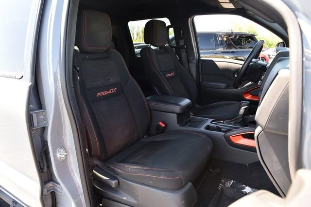 Used 2022 Nissan Frontier PRO-4X image 26