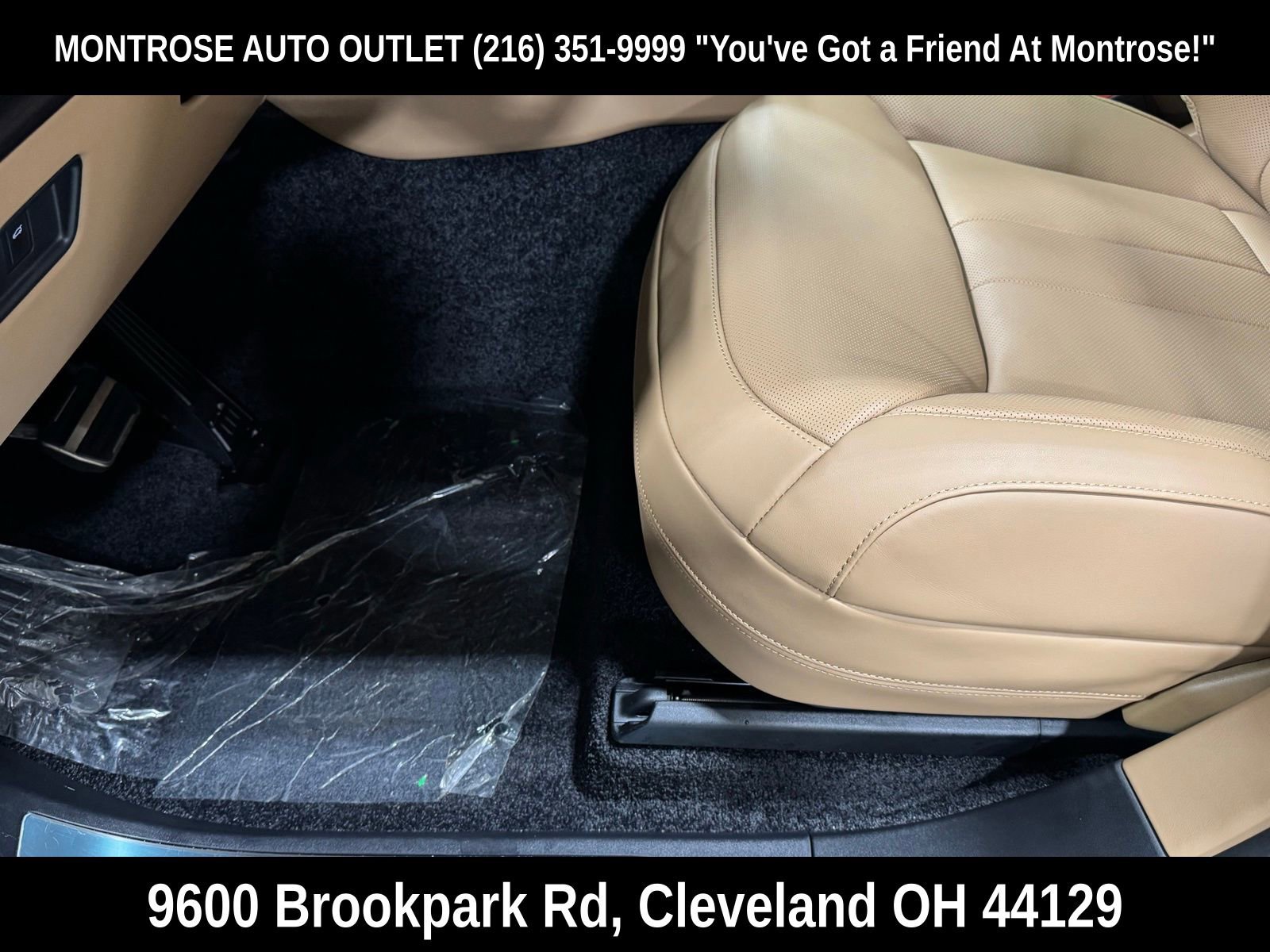 New 2026 Land Rover Range Rover Long Wheelbase SE image 14