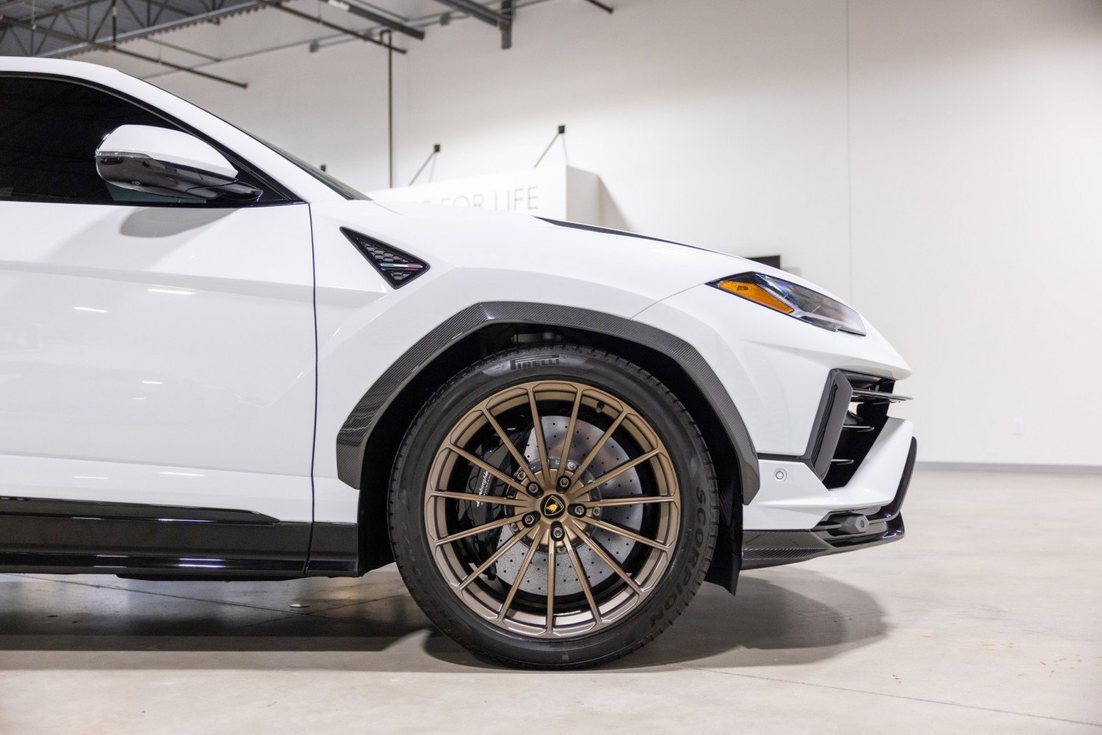 Used 2023 Lamborghini Urus Performante image 28