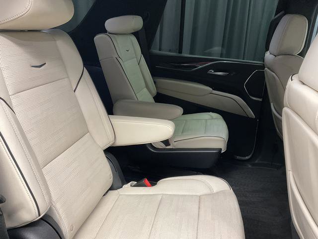 Used 2022 Cadillac Escalade Sport w/ Touring Package image 14