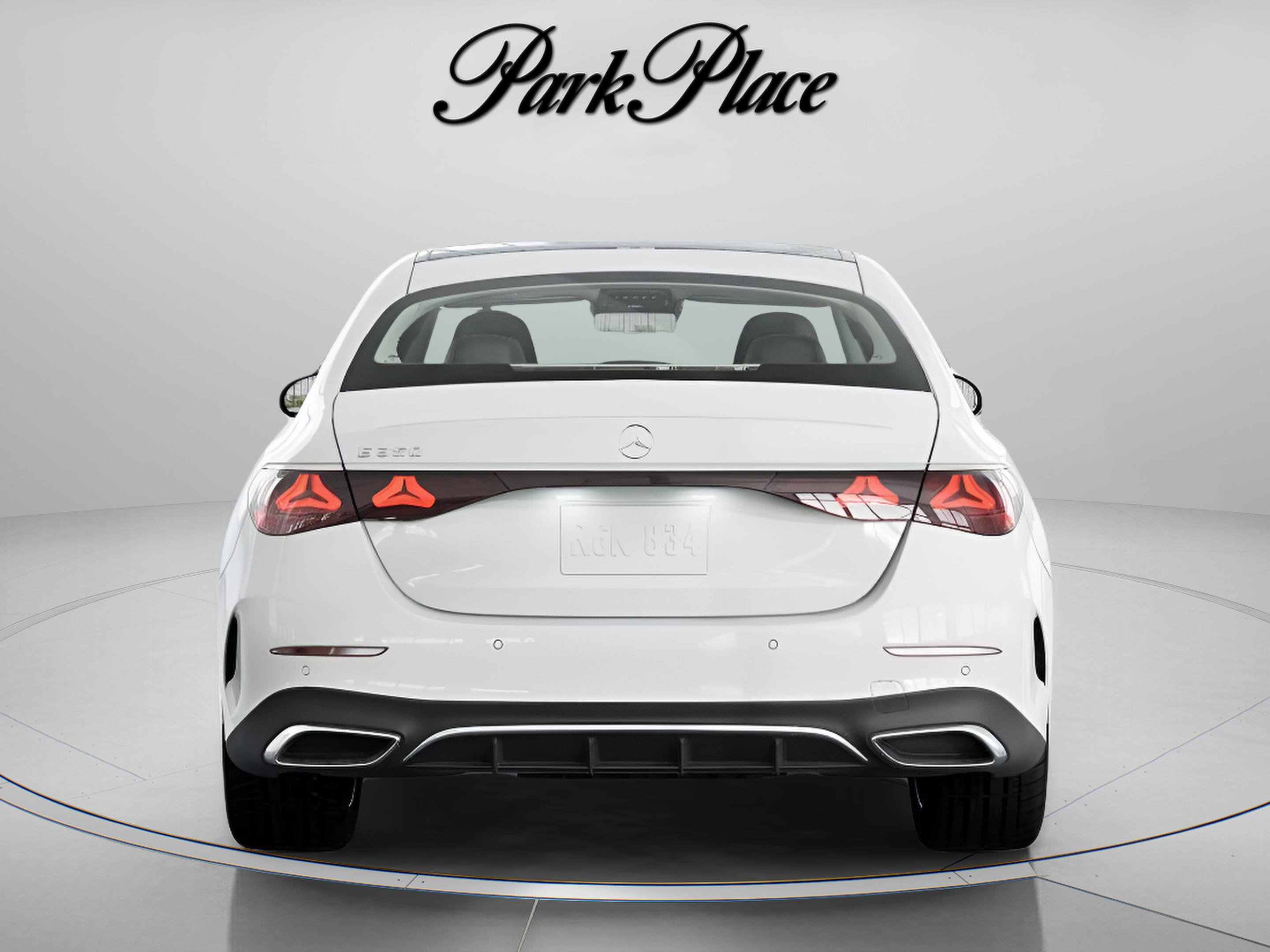 Used 2026 Mercedes-Benz E 350 4MATIC Sedan image 17