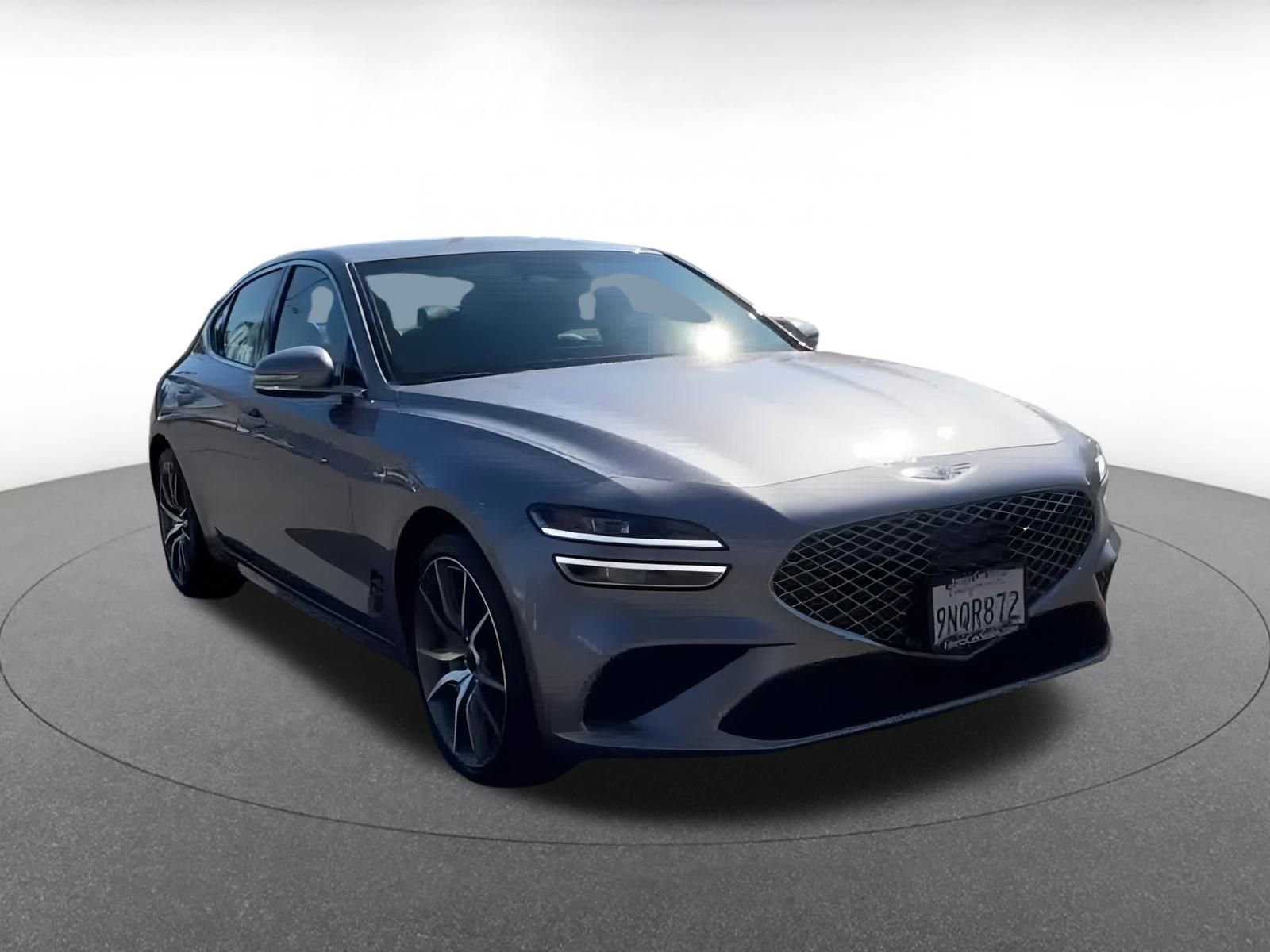Used 2025 Genesis G70 2.5T video 2