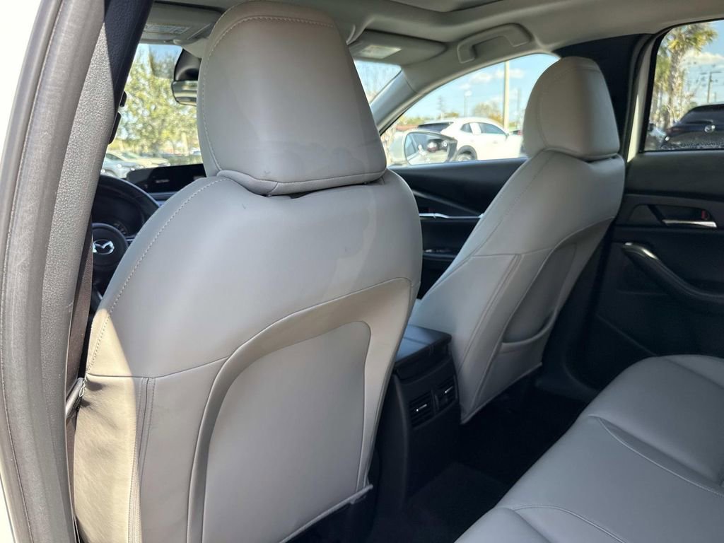 Certified 2025 MAZDA CX-30 AWD 2.5 S w/ Preferred Package image 16